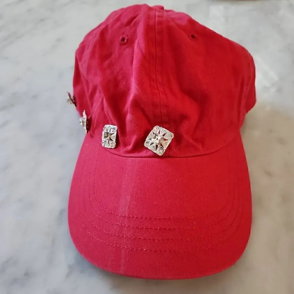 Red baseball cap  - Picture 1 of 4